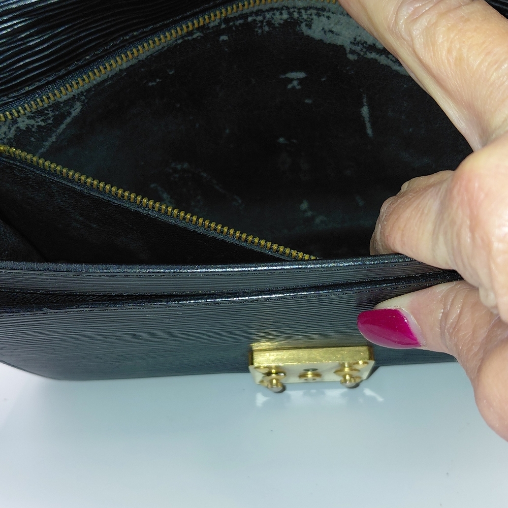 Louis Vuitton Black Epi Leather Sellier Dragonne Clutch Bag Vintage! - Picture 12 of 16